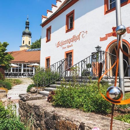 Schlossgasthof Roesch Otel Blaibach Dış mekan fotoğraf