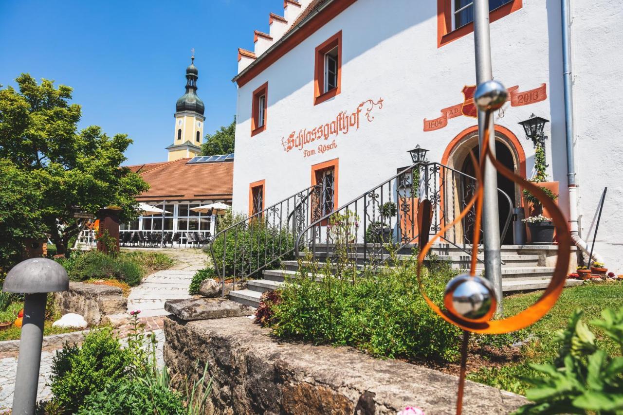 Schlossgasthof Roesch Otel Blaibach Dış mekan fotoğraf